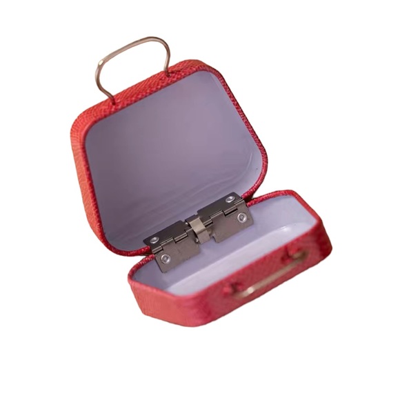 Mini Suitcase Metal Tin Keepsake Holder - Picture 4 of 4